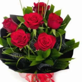 6 Red Roses Wrapped