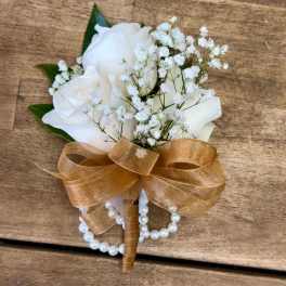 Classic Rose Corsage