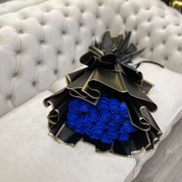 Royal Blue Dreams Bouget 25st