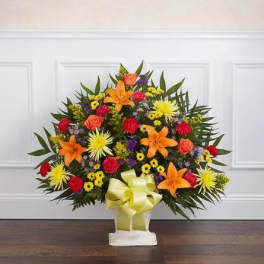 Heartfelt Tribute Bright Floor Basket