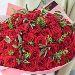 Unforgettable 50 Red Rose Bouquet