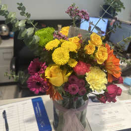 Administrative Assistant's Day Arrangement