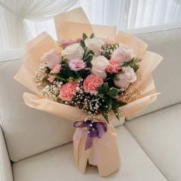 Apricot Dream - Romantic Pink Rose & Carnation Bouquet