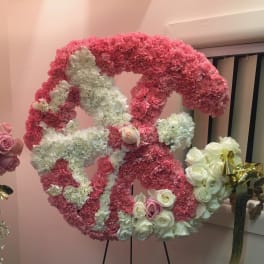 Roses and Carnation Broken Wheel