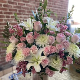 Sweet Lily - Burbank Florist