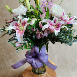 Lily Elegance
