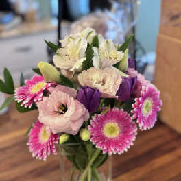 Spring vase