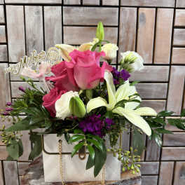 Elegance Bloom Box