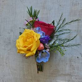 Colorful boutonniere