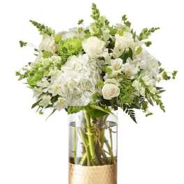 Natural beauty floral arrangement