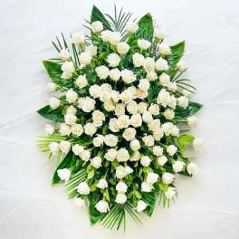 Roses standing spray
