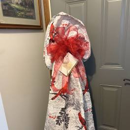 QUITLED THROWS