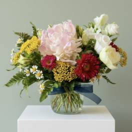 Endeavor Centerpiece (Designer’s Choice)