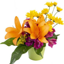 Life in Lilies Flower Arrangement
