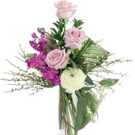 Sweet Cream & Lilac Floral Design