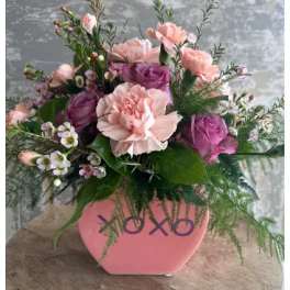 XOXO Conversation Heart Valentines Arrangement