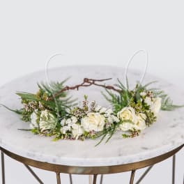 Full Fresh Flower Crown Neutral