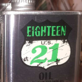 Eighteen U.S. 21 - Beard oil - Spiced Vanilla