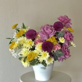 Sunny daydeams- chrysanthemum, roses, mini chrysanthemum