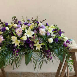 *Special Order* Full casket spray