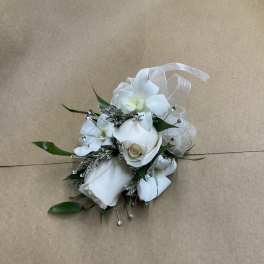 Sparkling corsage