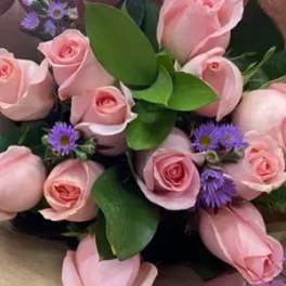 Classic Pink Rose Bouquet