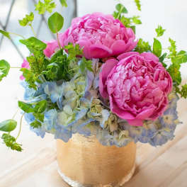 Golden Peony Grace Luxury Peony Bouquet