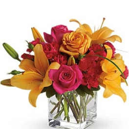 Teleflora's Uniquely Chic