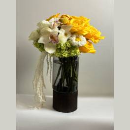 Gilded Gratitude Bouquet