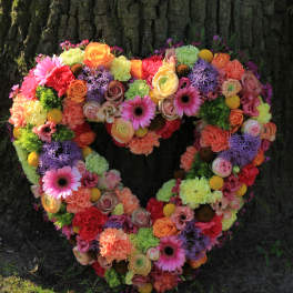 Colorful Life Open Heart Standing Spray (BB)
