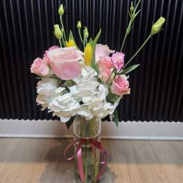 Sweet Mom Blooms