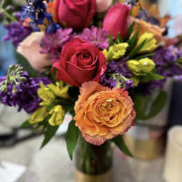 GOLD DIPPED TREASURES BOUQUET