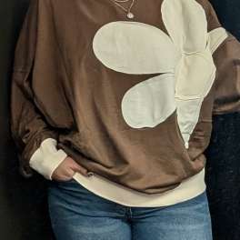 Oversized Flower Sweatshirt