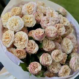 Premium Spray Garden Roses Bouquet