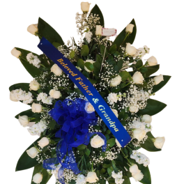 White Rose Stand Up Spray