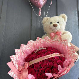 Buchon de rosas y peluche