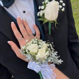 Corsage and Boutonnière white elegant set