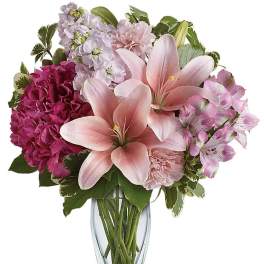 Teleflora's Blush Of Love Bouquet