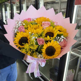Rose and Sunflower Bouquet