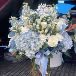 #16 Vase Mix with Blue