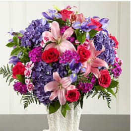 We Fondly Remember™ Arrangement