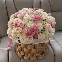 Blush Cottage Basket