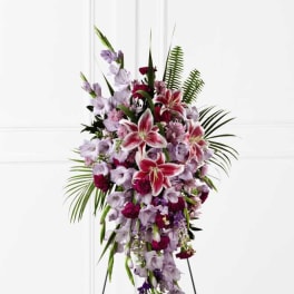 The FTD Tender Touch Standing Spray