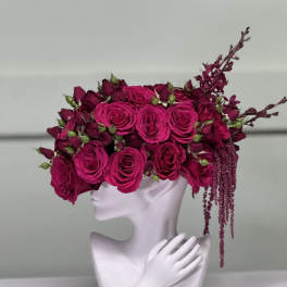 Elegant Lady in hot pink