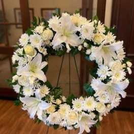 Heavenly Grace Round Wreath