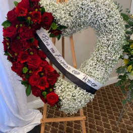 Funeral Red Heart Stand