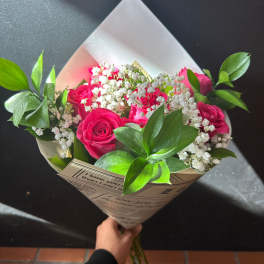 Hot Pink Roses-Half Dozen Bouquet*