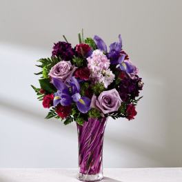 The FTD Spring Garden Bouquet - Deluxe