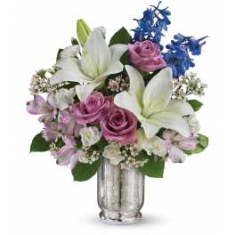 Teleflora's Garden Of Dreams Bouquet