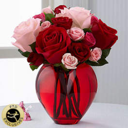 The FTD® My Heart to Yours™ Rose Bouquet
